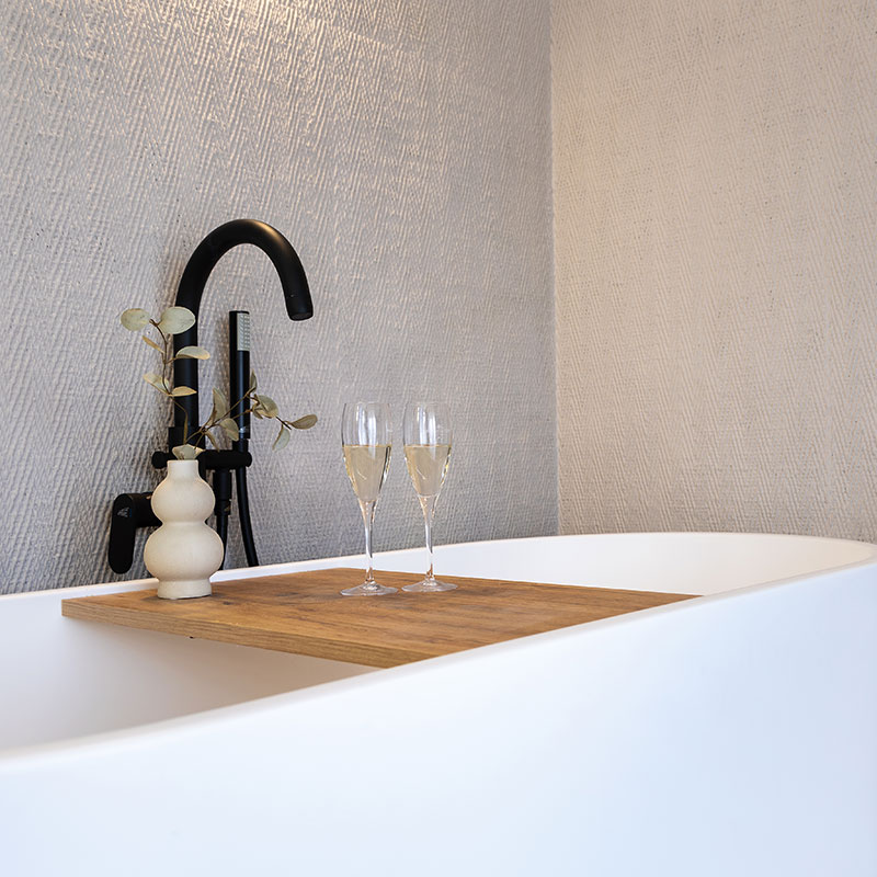 Едноспален мезонет с вана